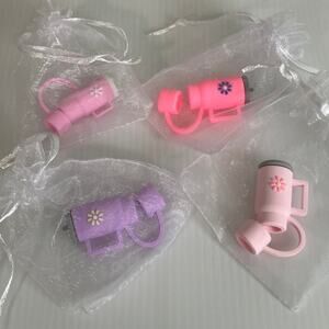 NWOT Decorative Tumbler Shaped Silicone 10MM Straw Covers Toppers Set of 4